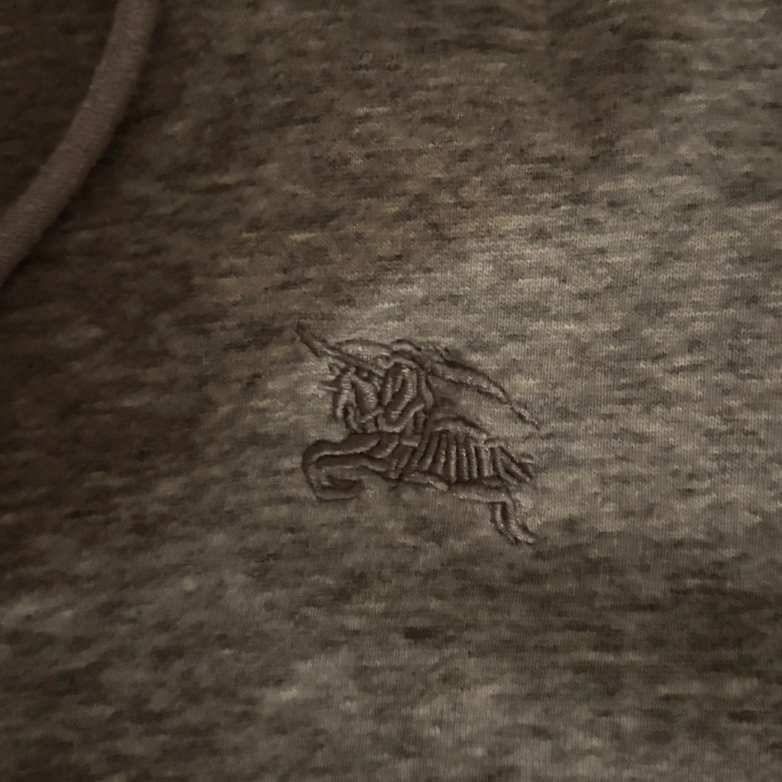 Grå Burberry hoodie med dragkedja - 2