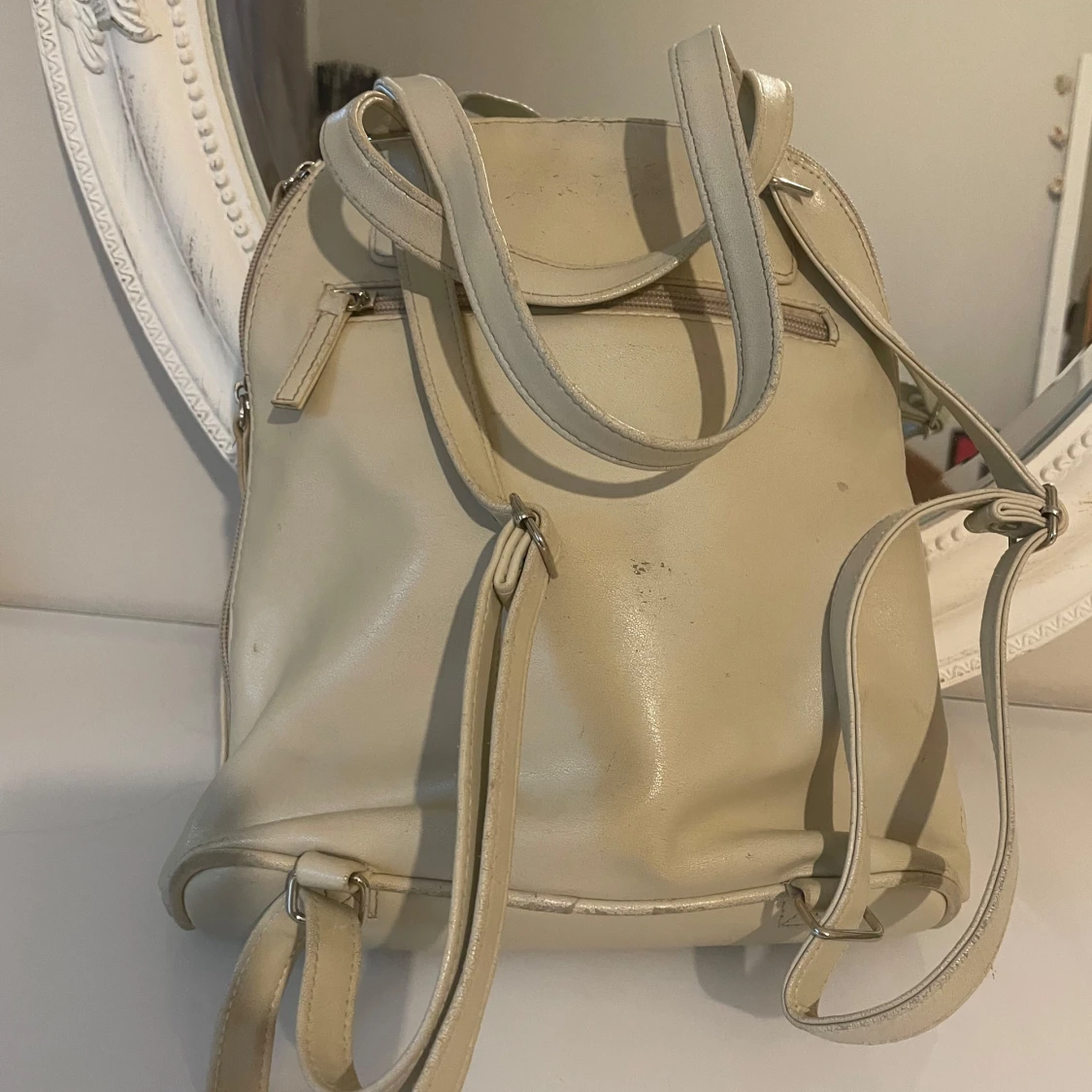 Beige ryggsäck från Bitte Collection - 1