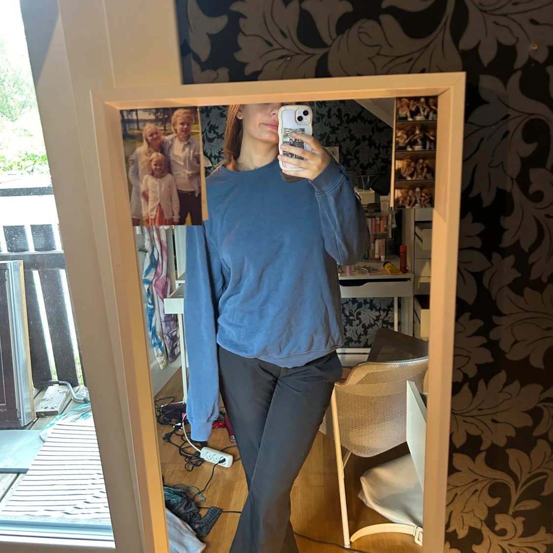 Blå basic sweatshirt i bomull