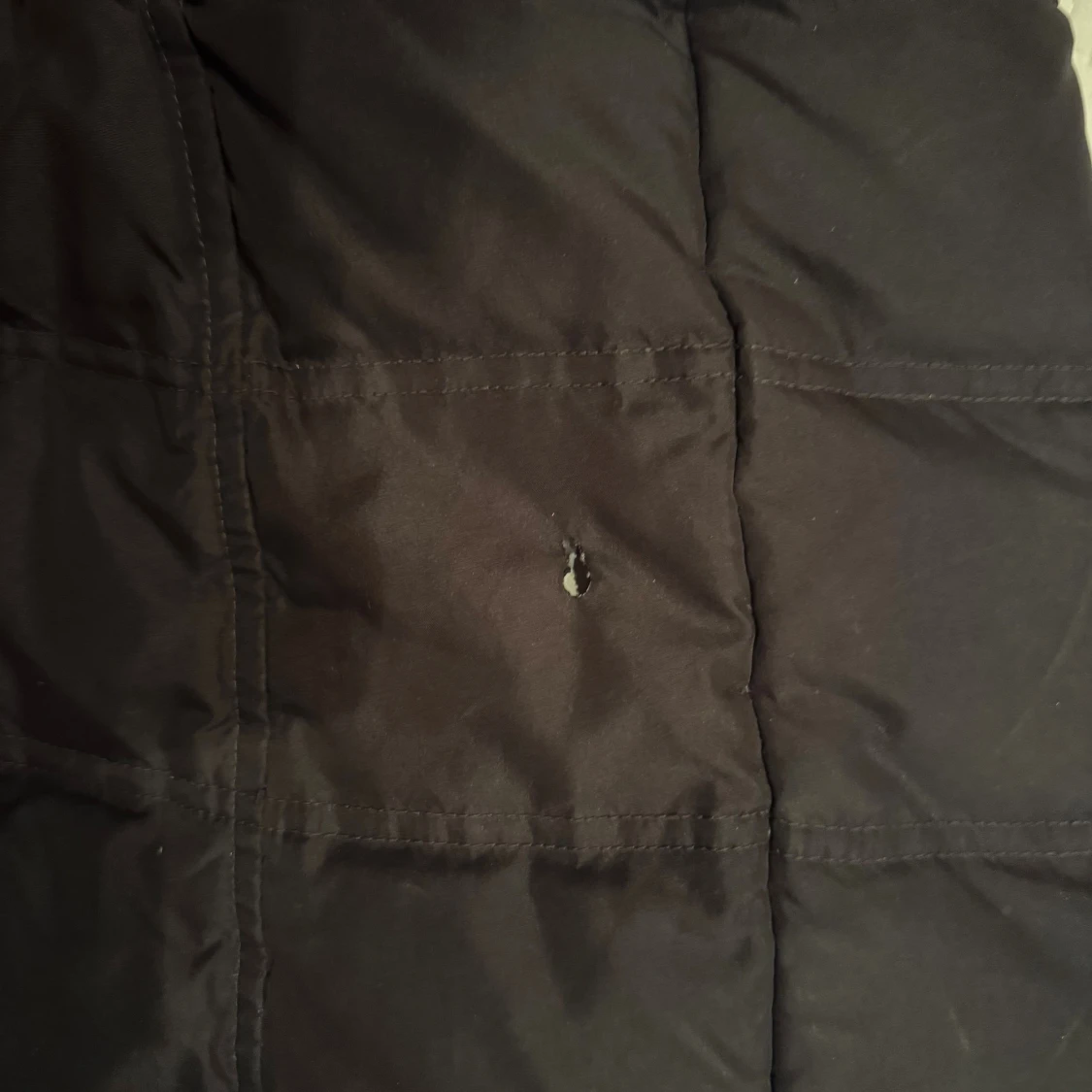 Svart lång pufferjacka från Sebago - 3