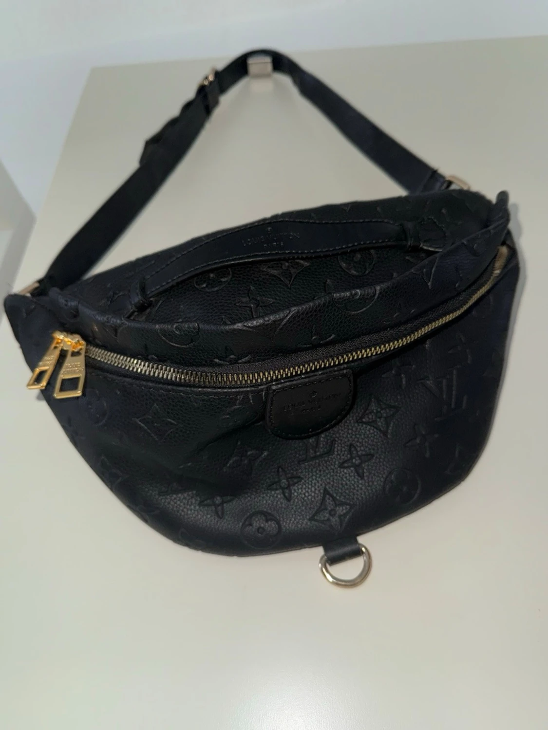 Svart supersnygg mönstrad axelväska  - 4