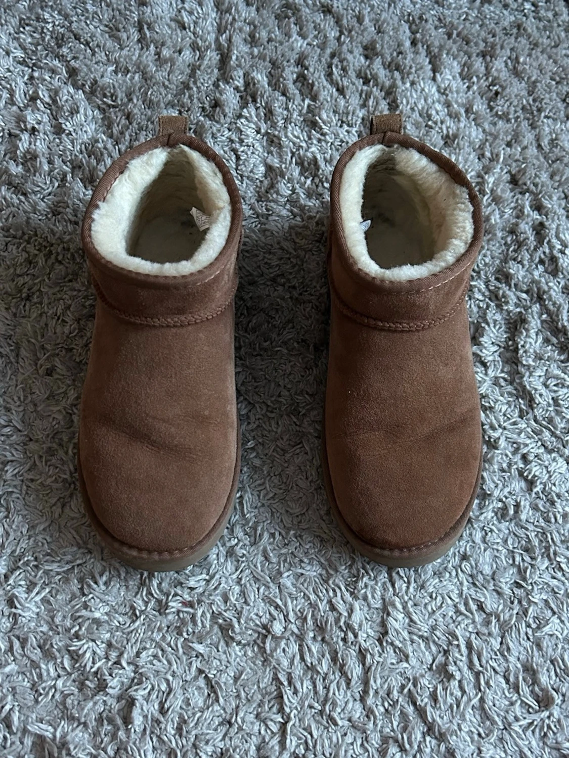 UGG ultra low i mocka