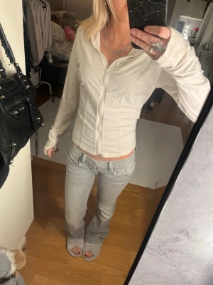 Vit träning tröja  - Jätte fin 