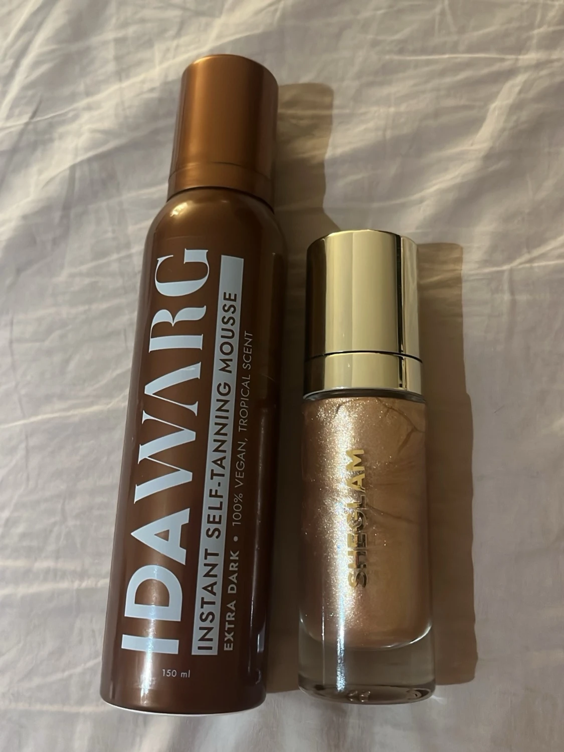 IDAWARG brun utan sol & SHEGLAM highlighter