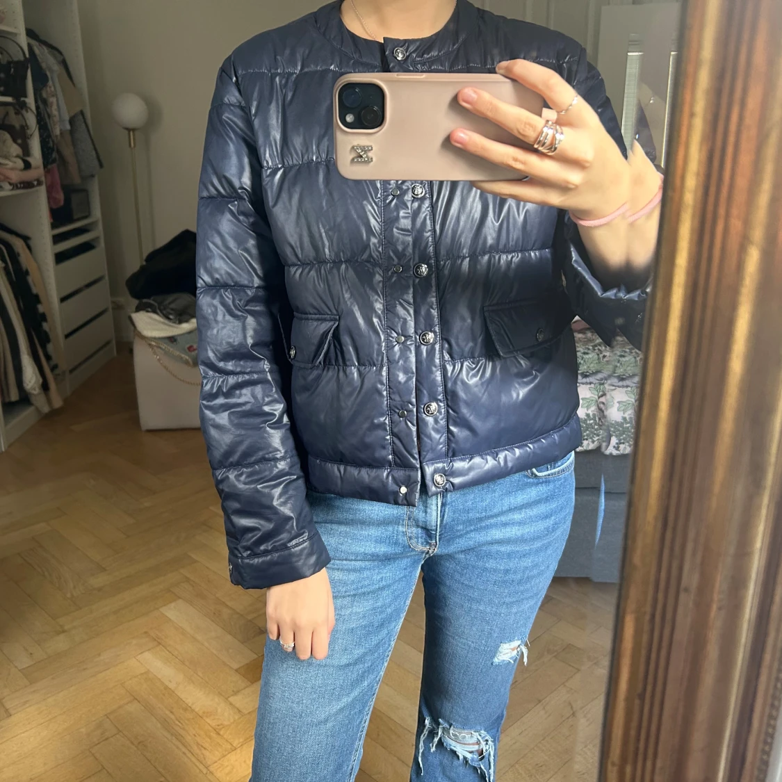 Mörkblå pufferjacka från Massimo Dutti - 1