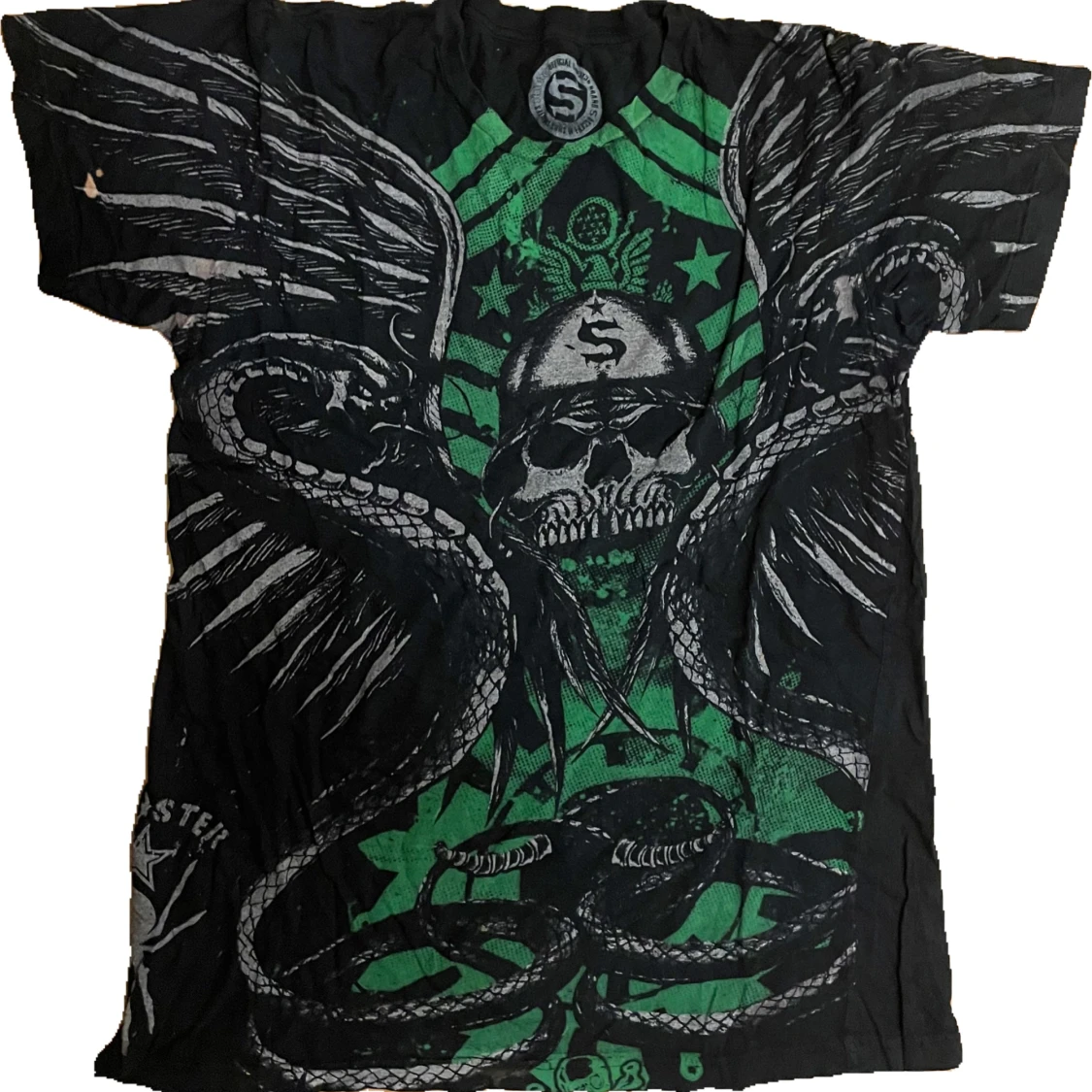 Svart T-shirt med coolt tryck