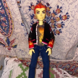 Monster high docka heat - Lite smutsig i ansiktet men har ej testat tvätta han