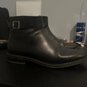 Vagabond skor - Säljer ett par Vagabond skor som är helt nya. Säljer pga jag köpte andra skor som passar mig bättre. Skriv för mer bilder/frågor!😃