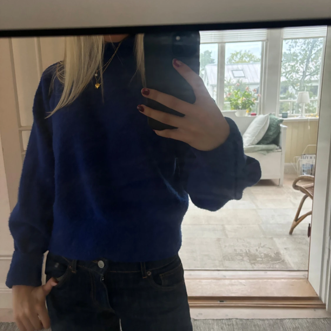 Stickad tröja från & Other Stories - 1