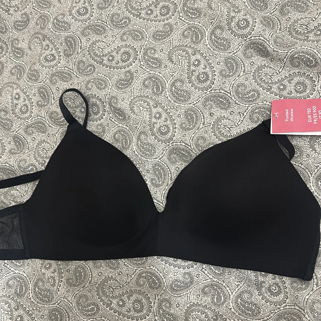 Svart padded linnetopp/BH från H&M - 1