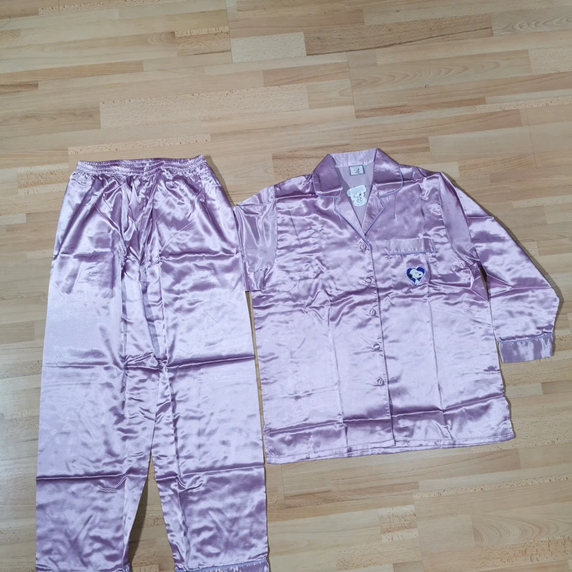 Snoopy satin pyjamas 