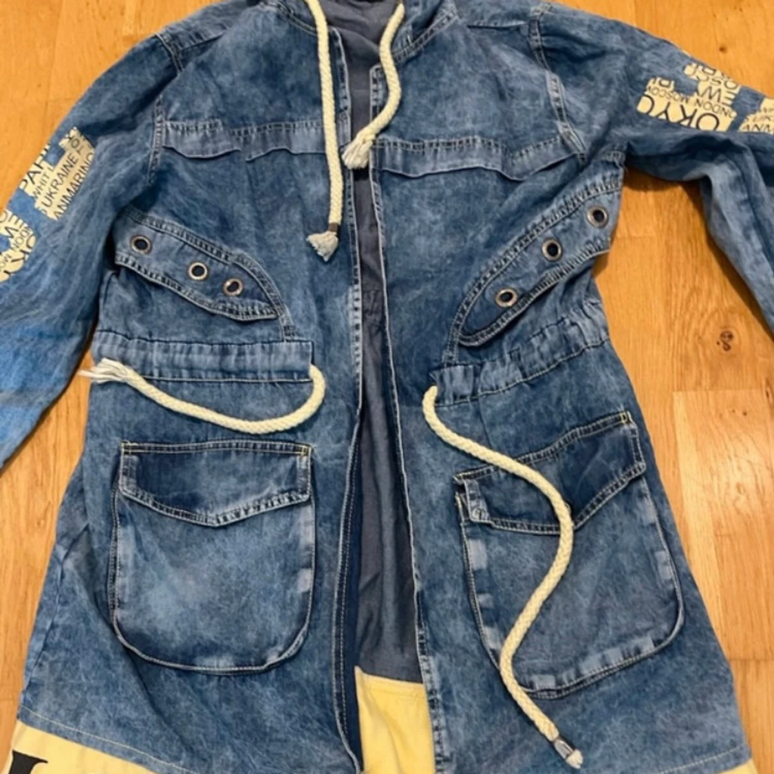 Blå parkajacka Tommy Hilfiger  - 1