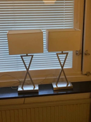 Borsalampor - Köpta i Mio, använd i två år. Båda för 400 kr snabb affär.