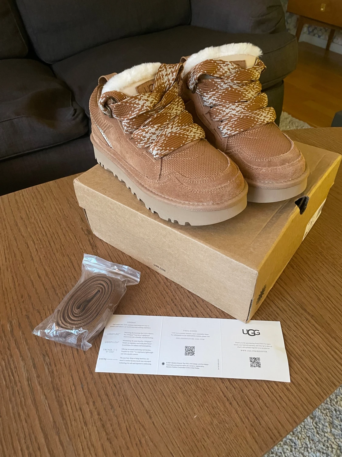 UGG lowmel chestnut