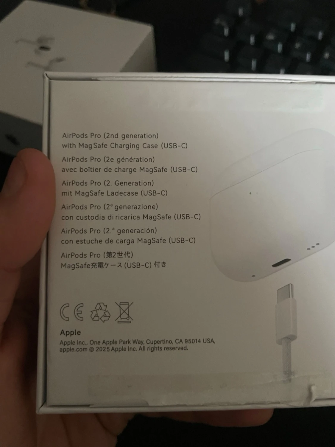 AirPods Pro (2nd generation) with MagSafe Charging Case (USB-C) - 2