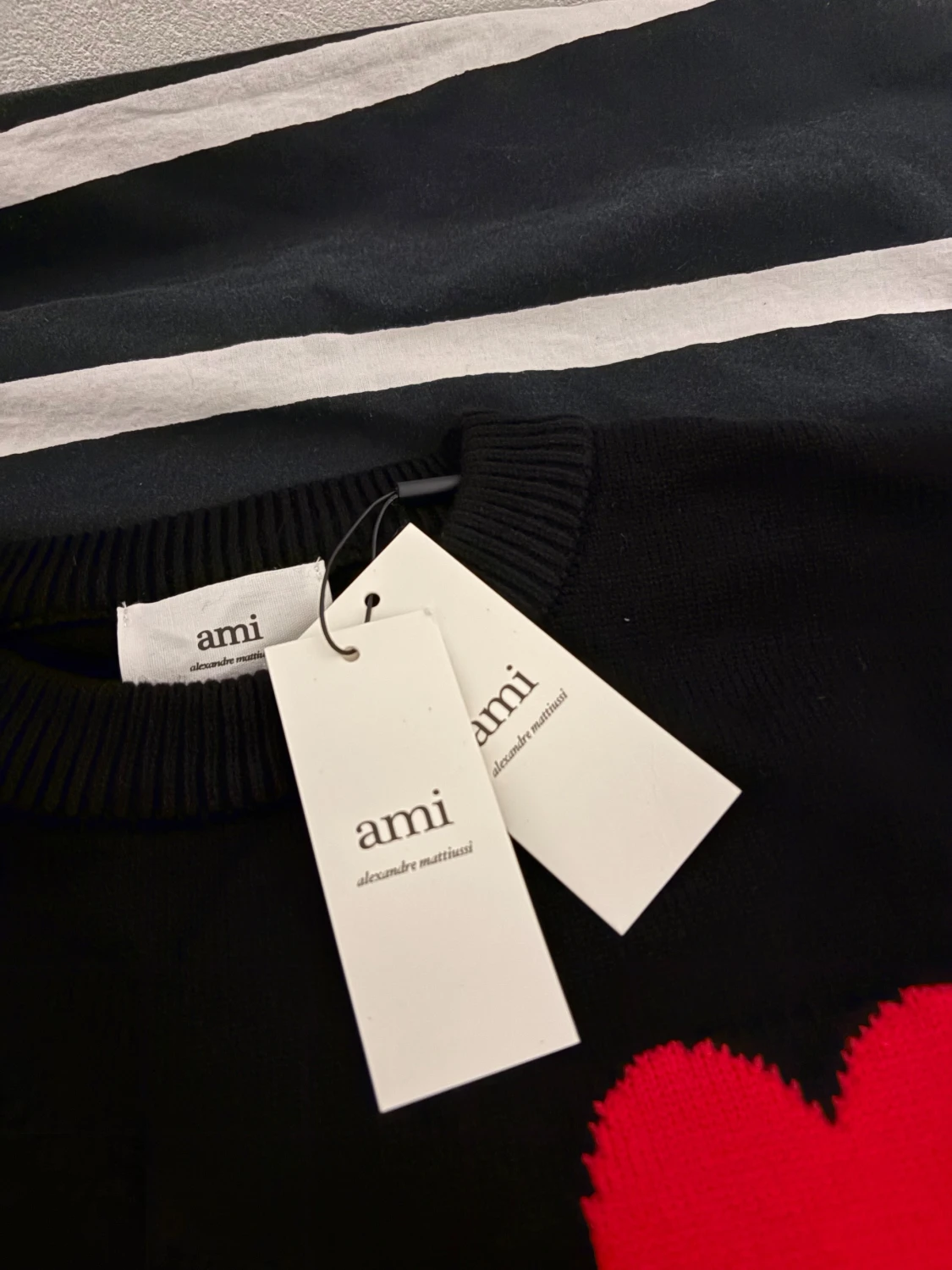 Svart stickad tröja från Ami - 3
