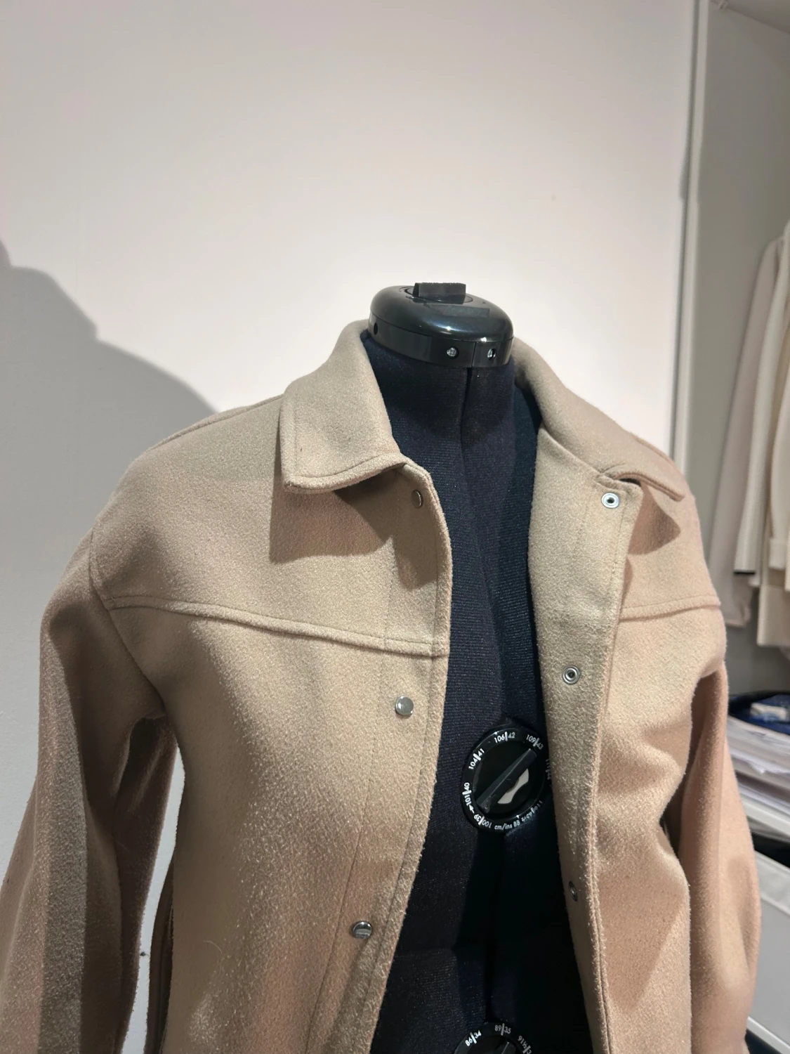 Beige kappa i ullmix - 2