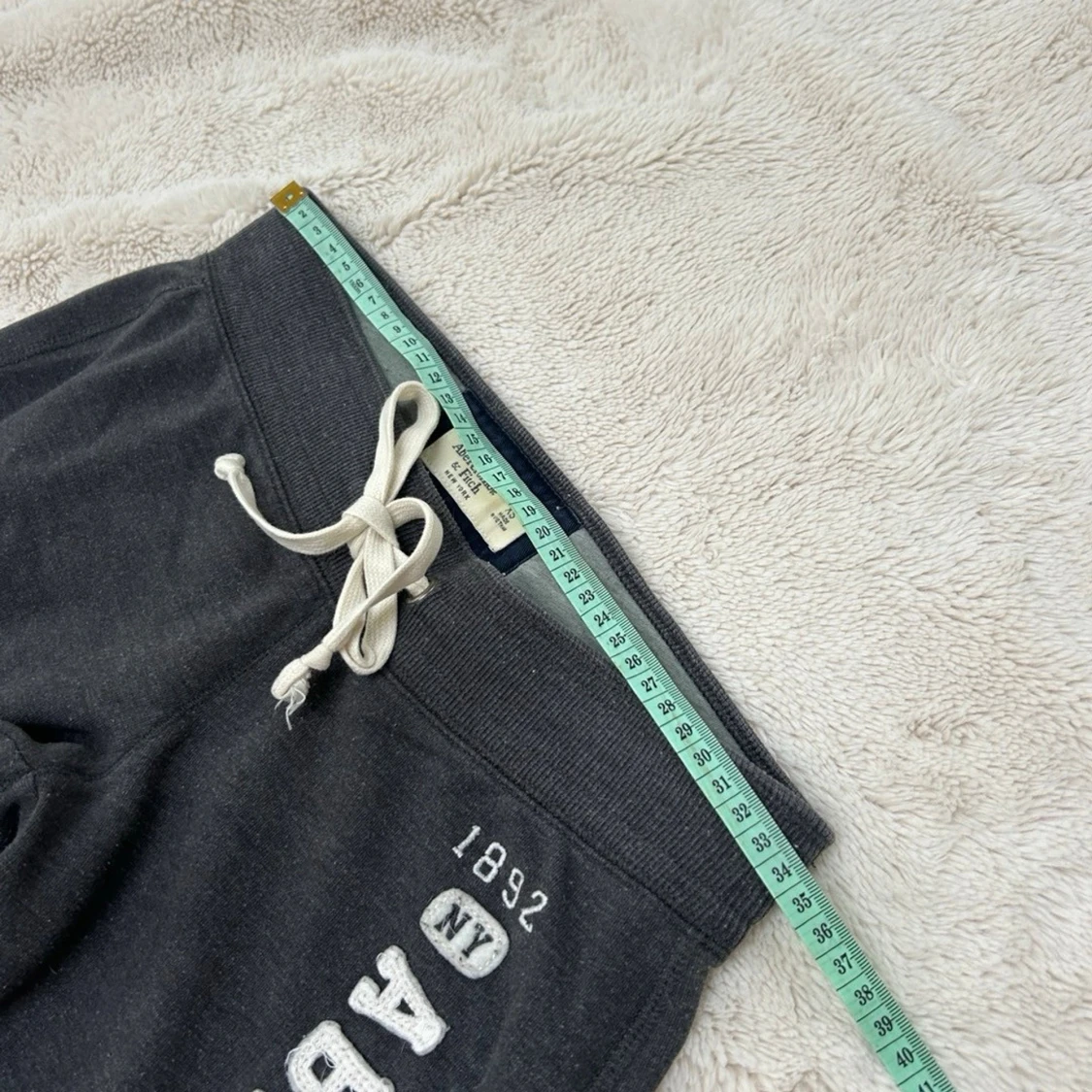 Abercrombie & fitch lågmidjade byxor  - 3