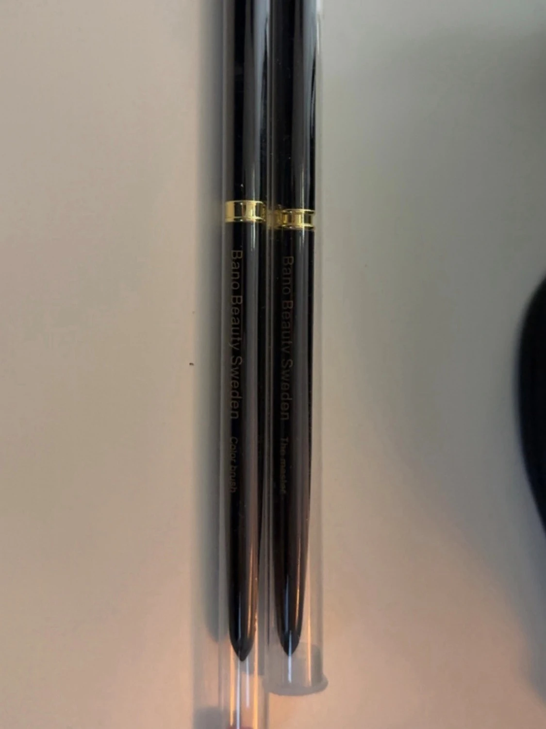 2 gele penslar   - 1