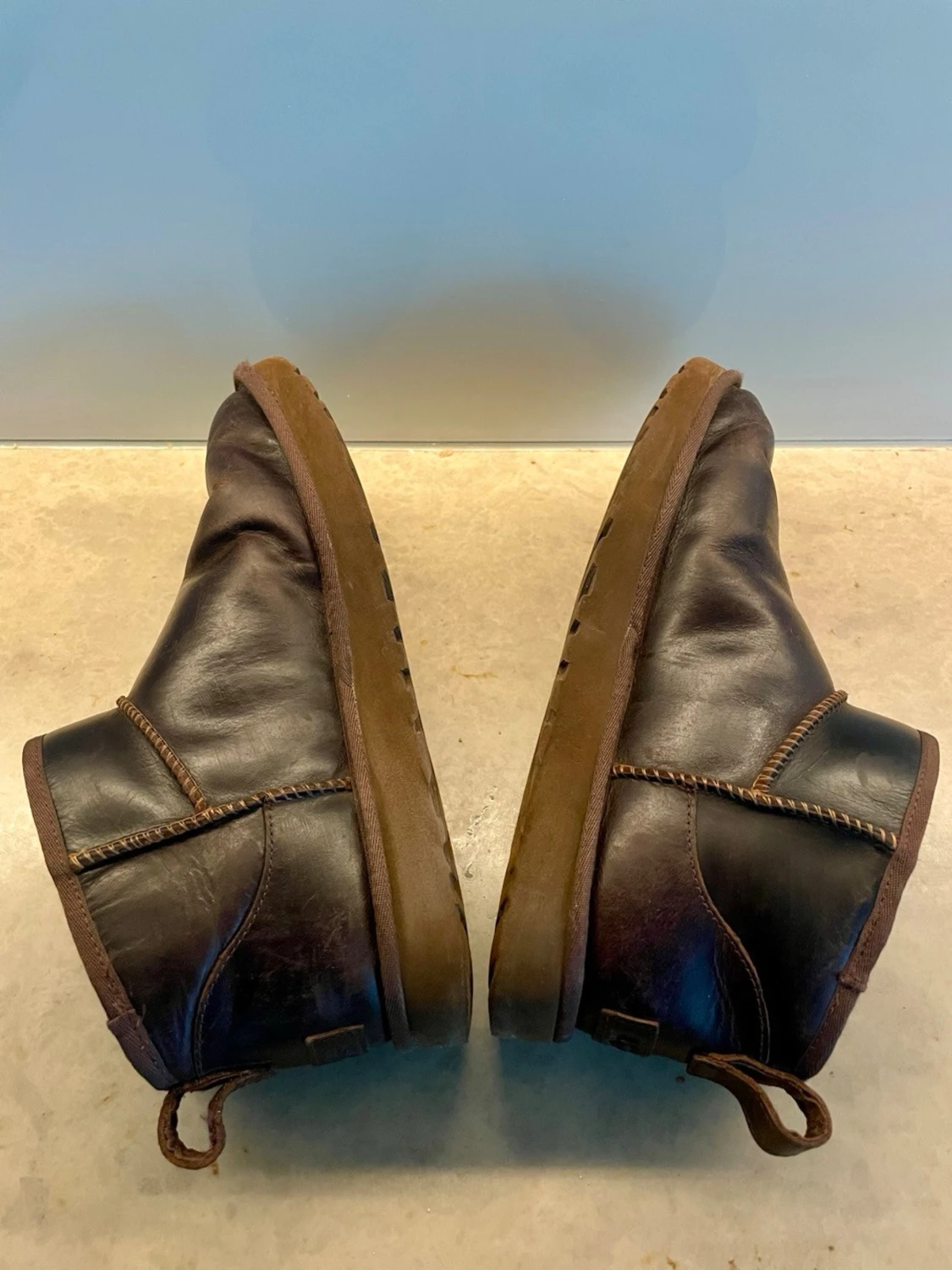 Bruna UGG Storlek 42 - 2