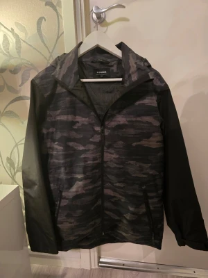 Regnjacka  - 170-176 cm