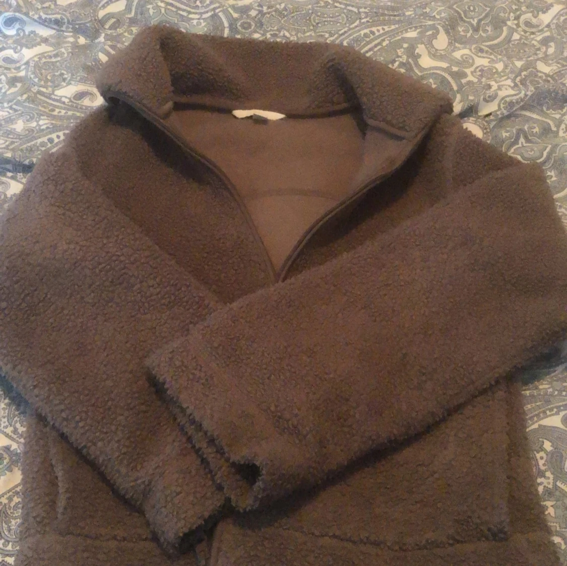 Brun teddyjacka från H&M - 1