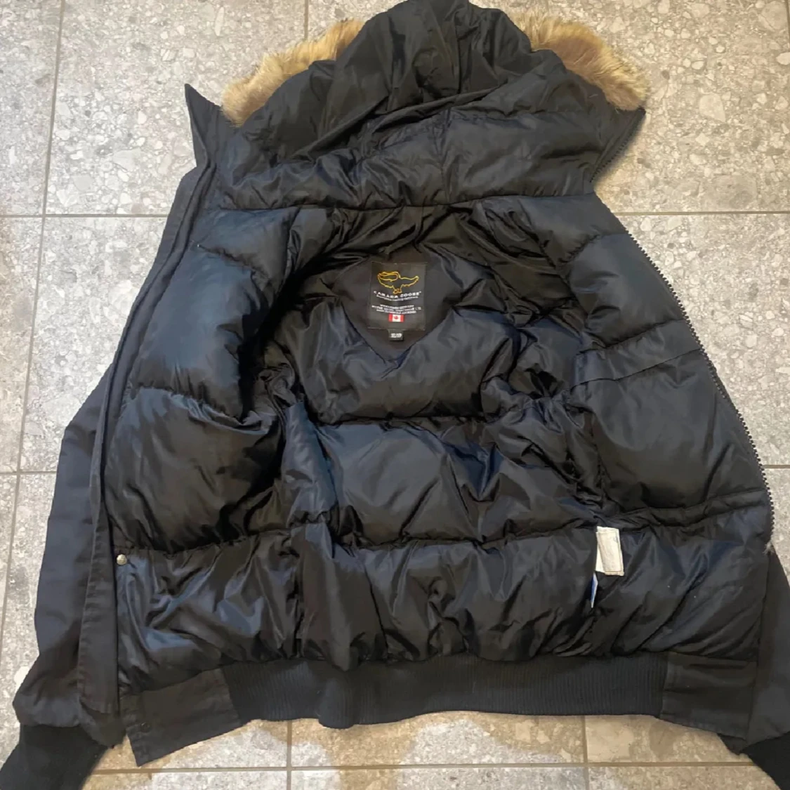 Svart dunjacka från Canada Goose - 1