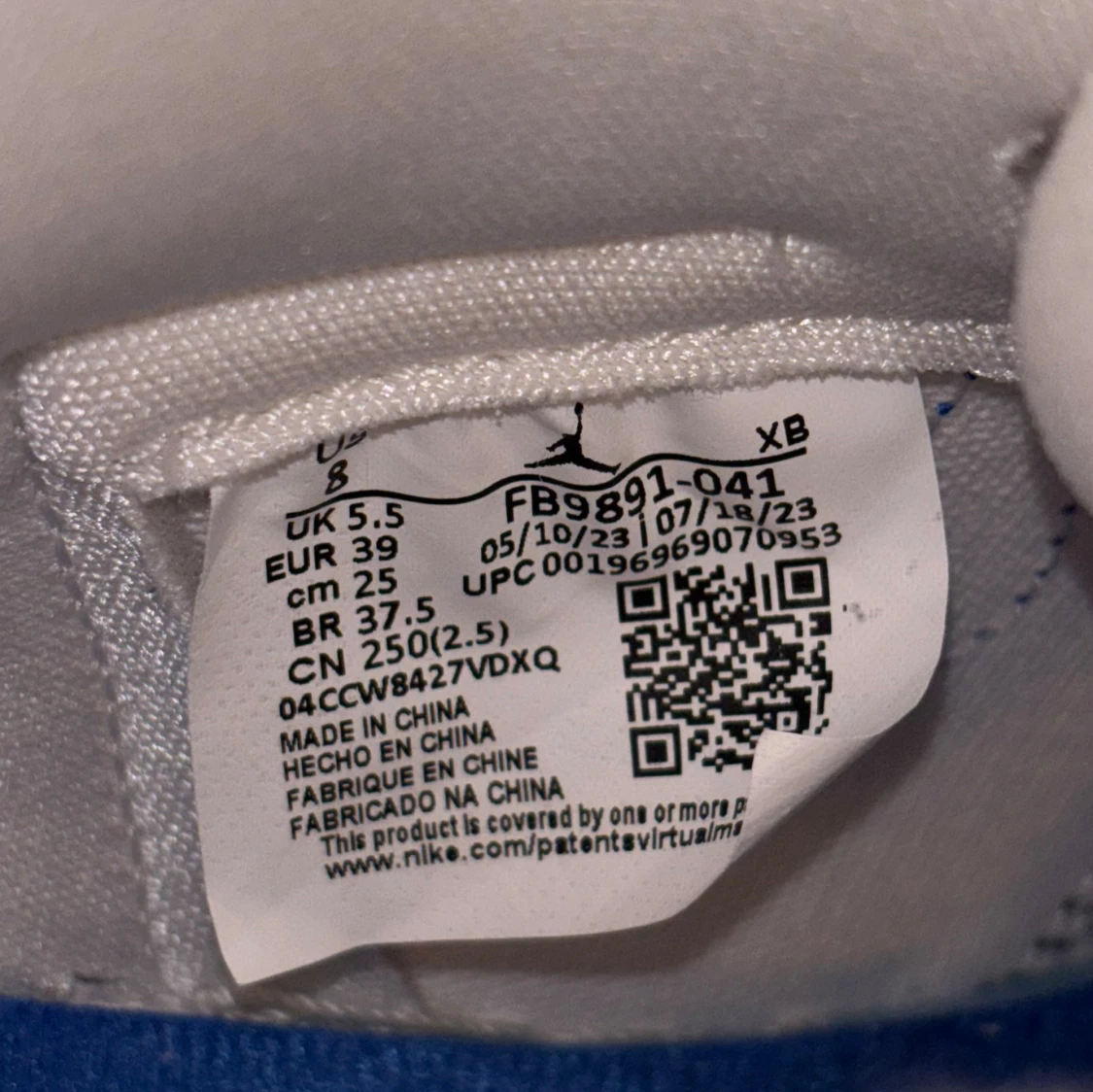 Air Jordans 1 High Royal Toe - 3