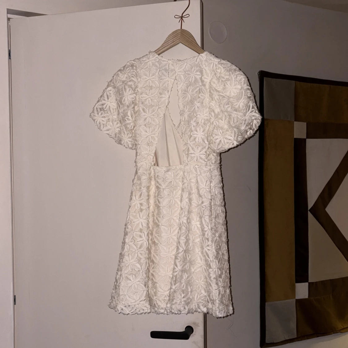 Vit blommig kortklänning Kappahl XS - 1