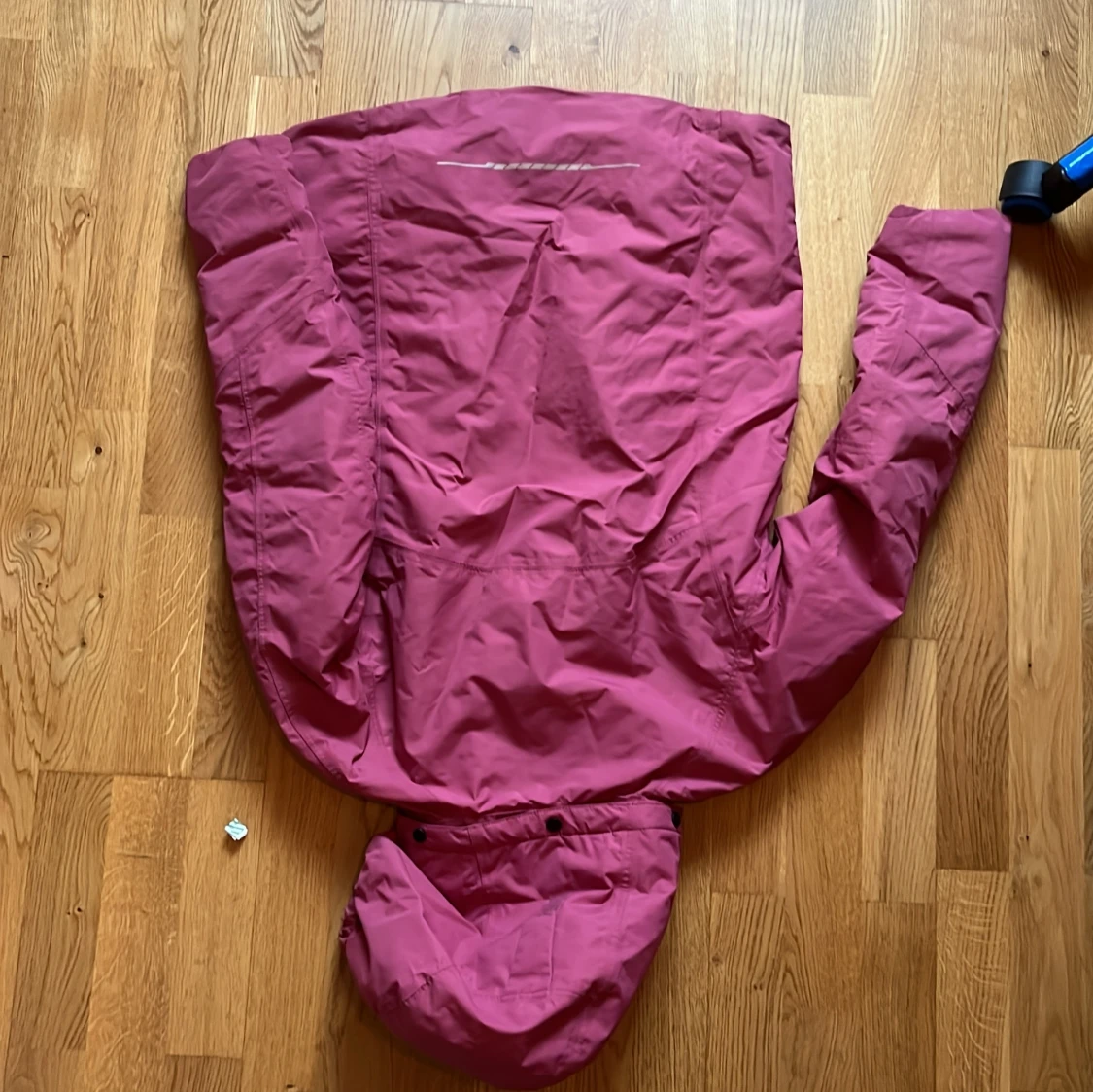 Mörkrosa vindjacka från Everest - 1