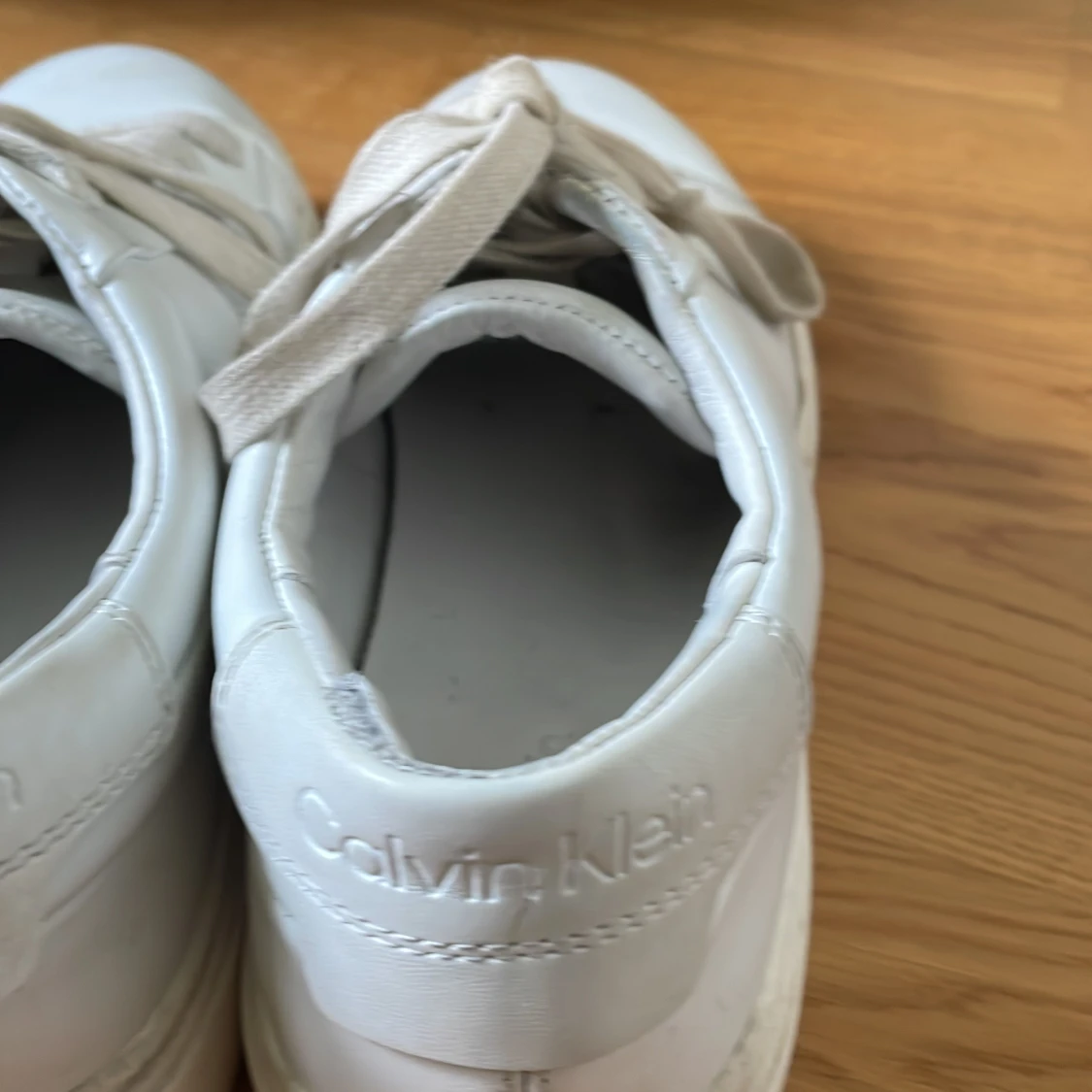 Vita sneakers från Calvin Klein - 1
