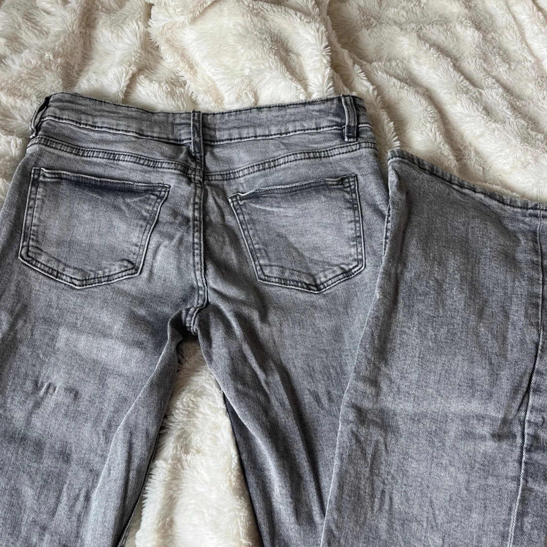 Grå lågmidjade jeans - 3