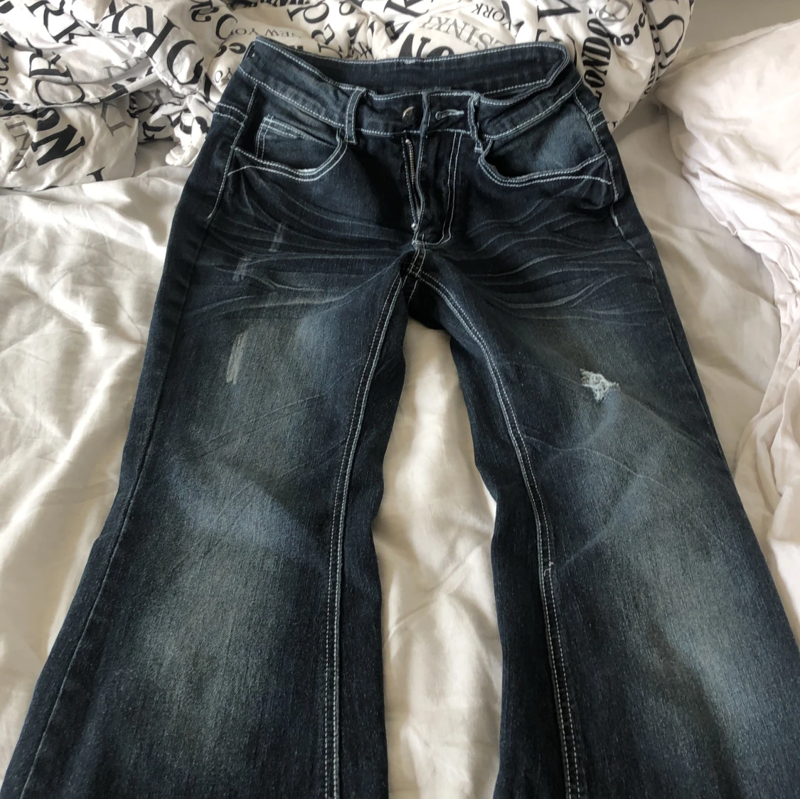 Blå bootcut jeans från Romwe XS - 3