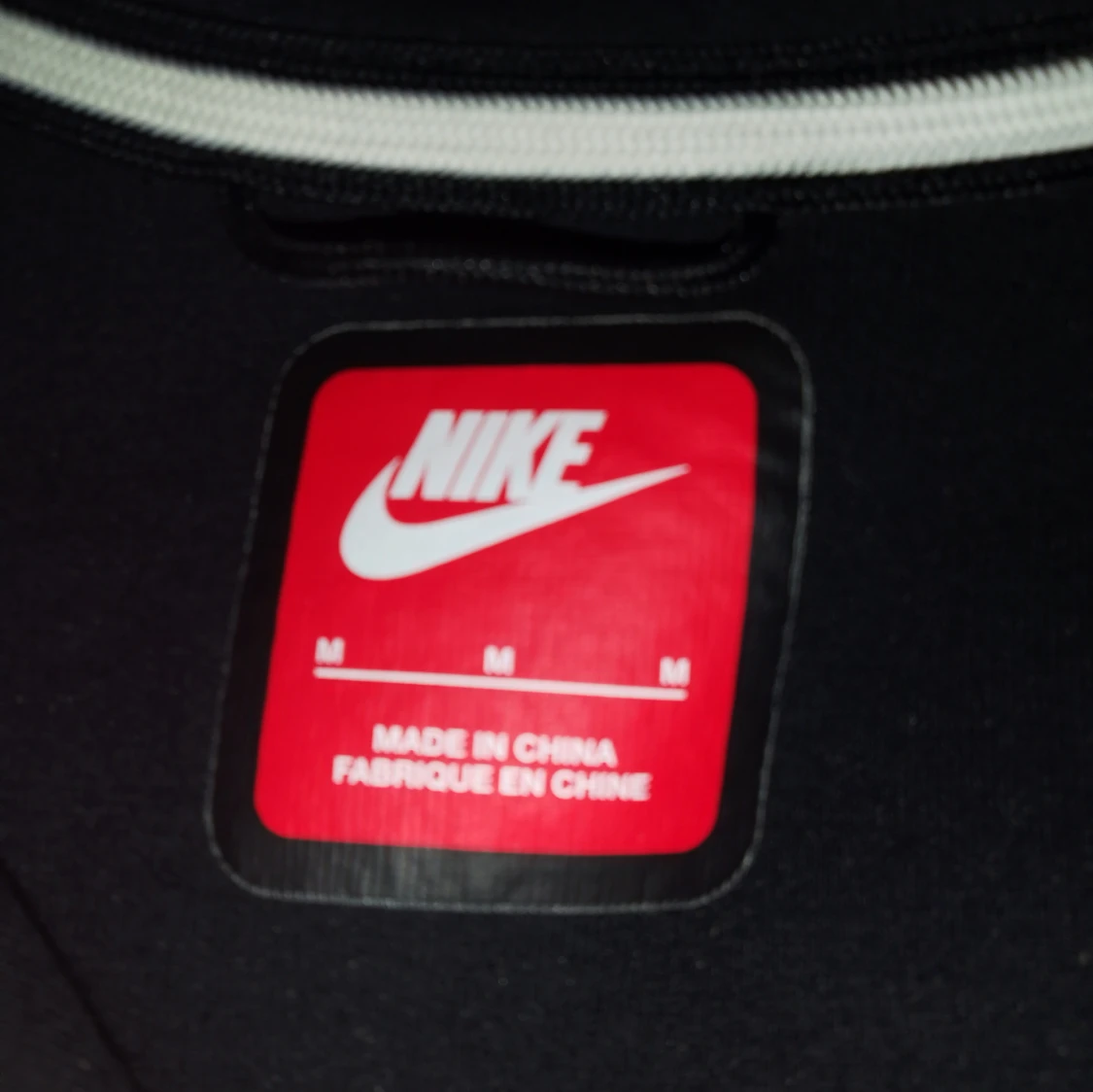 Nike Tech hoodiei svart och grå, M - 2