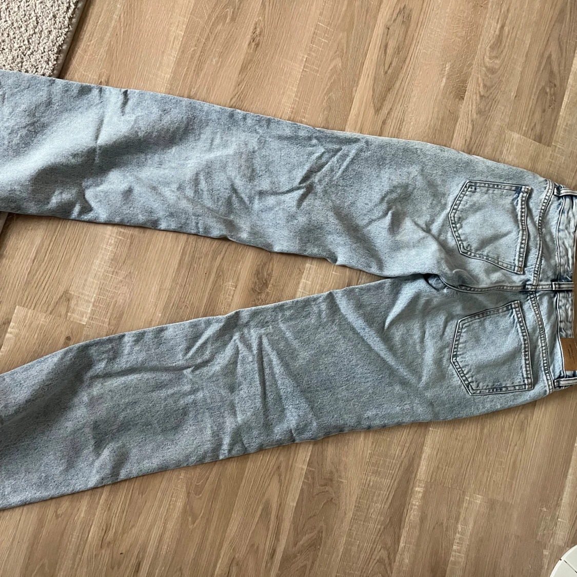 Ljusblå jeans från Gina Tricot - 1