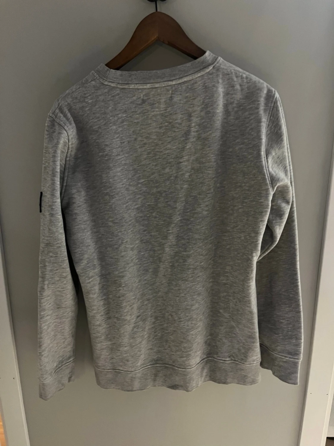 Grå sweatshirt från Lagency, S - 1
