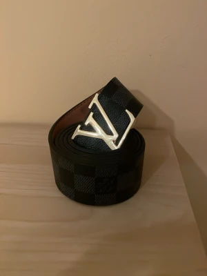 Svart bälte - Passar mig inte