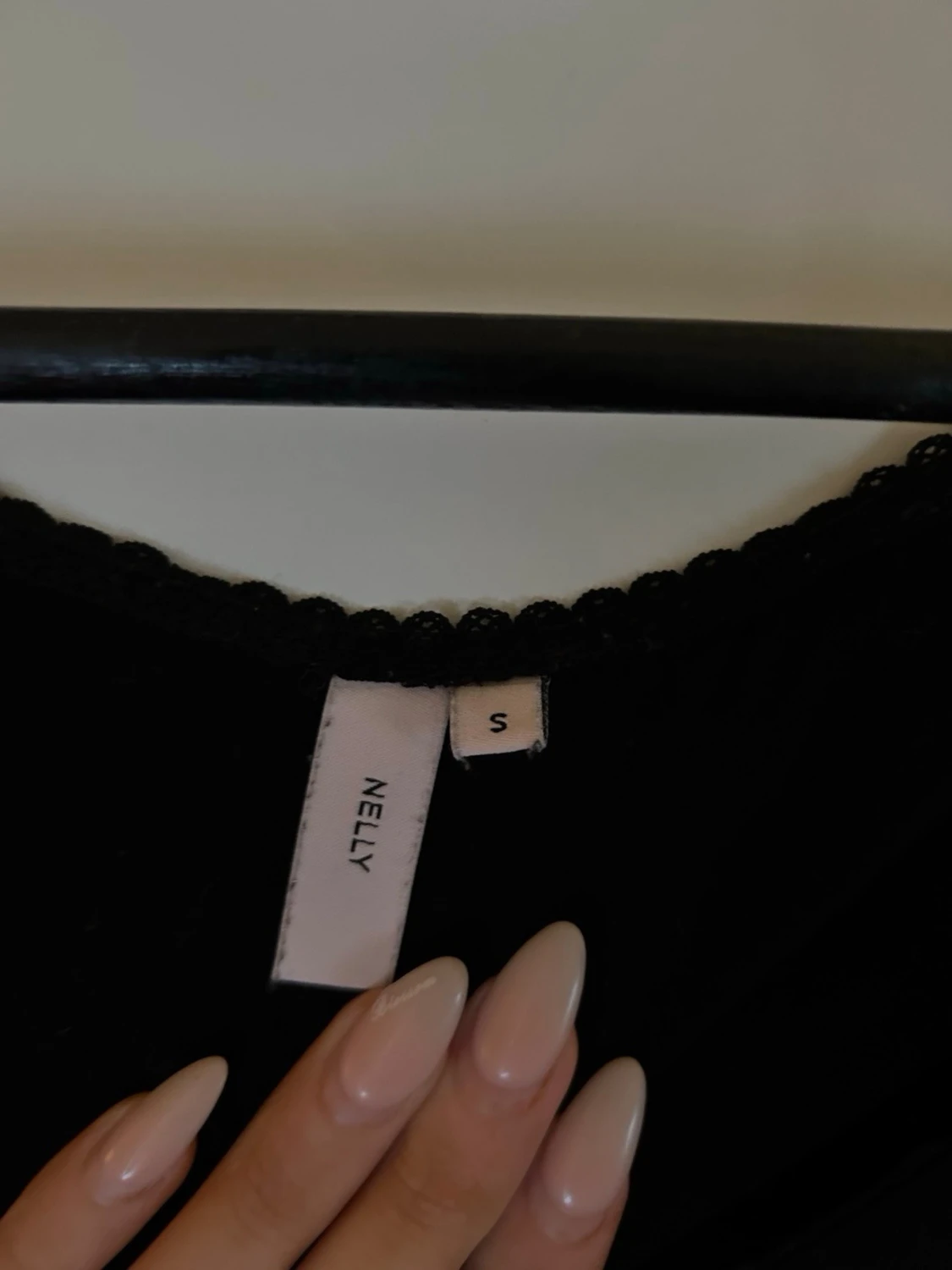 Svart långärmad topp från Nelly - 1