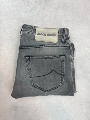 Jacob Cohën ”NICK” jeans - – Model: NICK  – Condition: 9/10  – Retail price: 5399 SEK