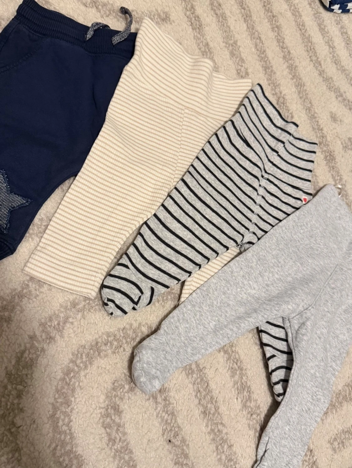 Mix av mjukisbyxor för baby - 2