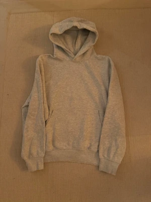 Jj grå hoodie S - Jack&jones grå hoodie S