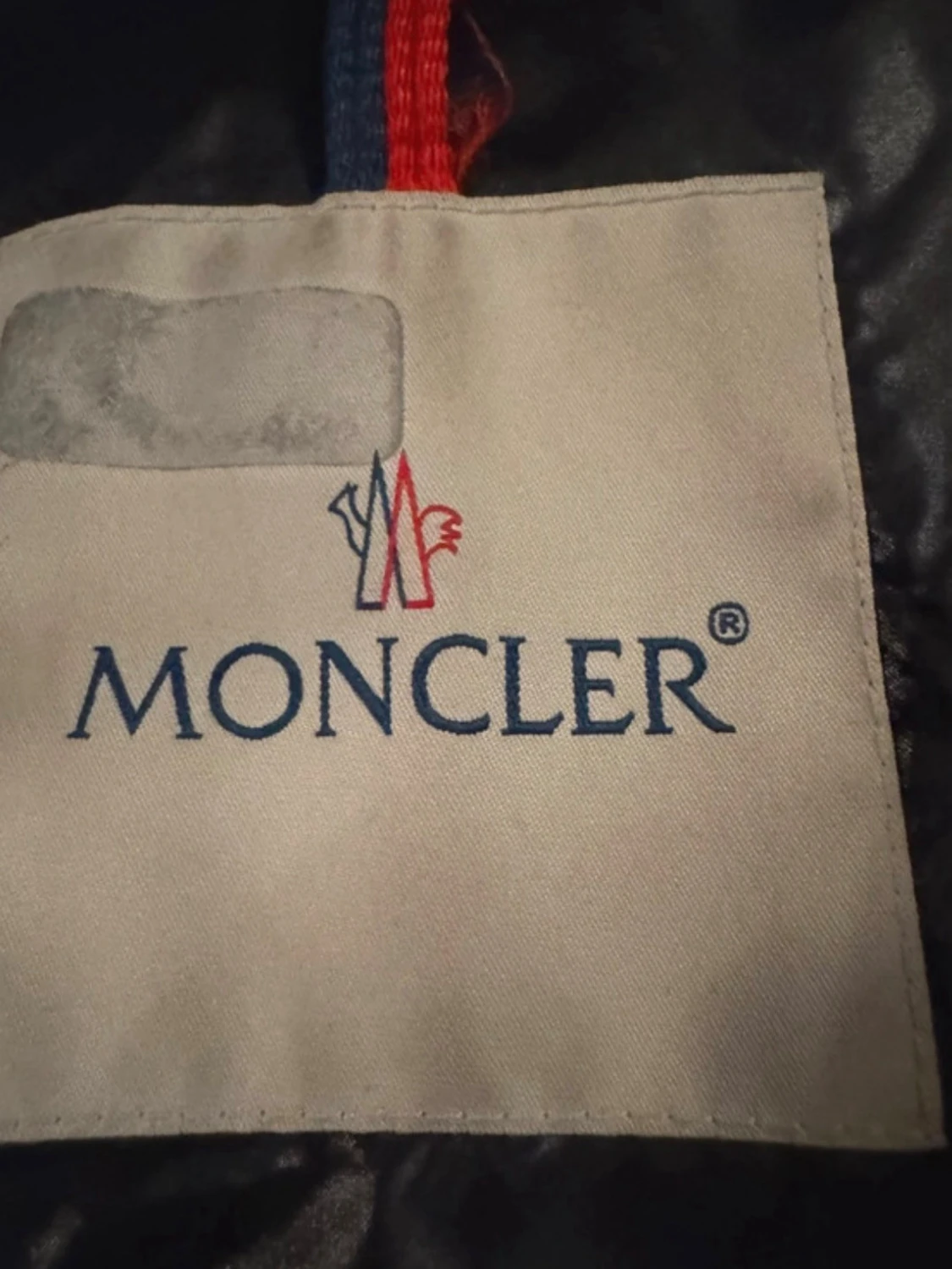 Svart Moncler pufferjacka med huva - 2