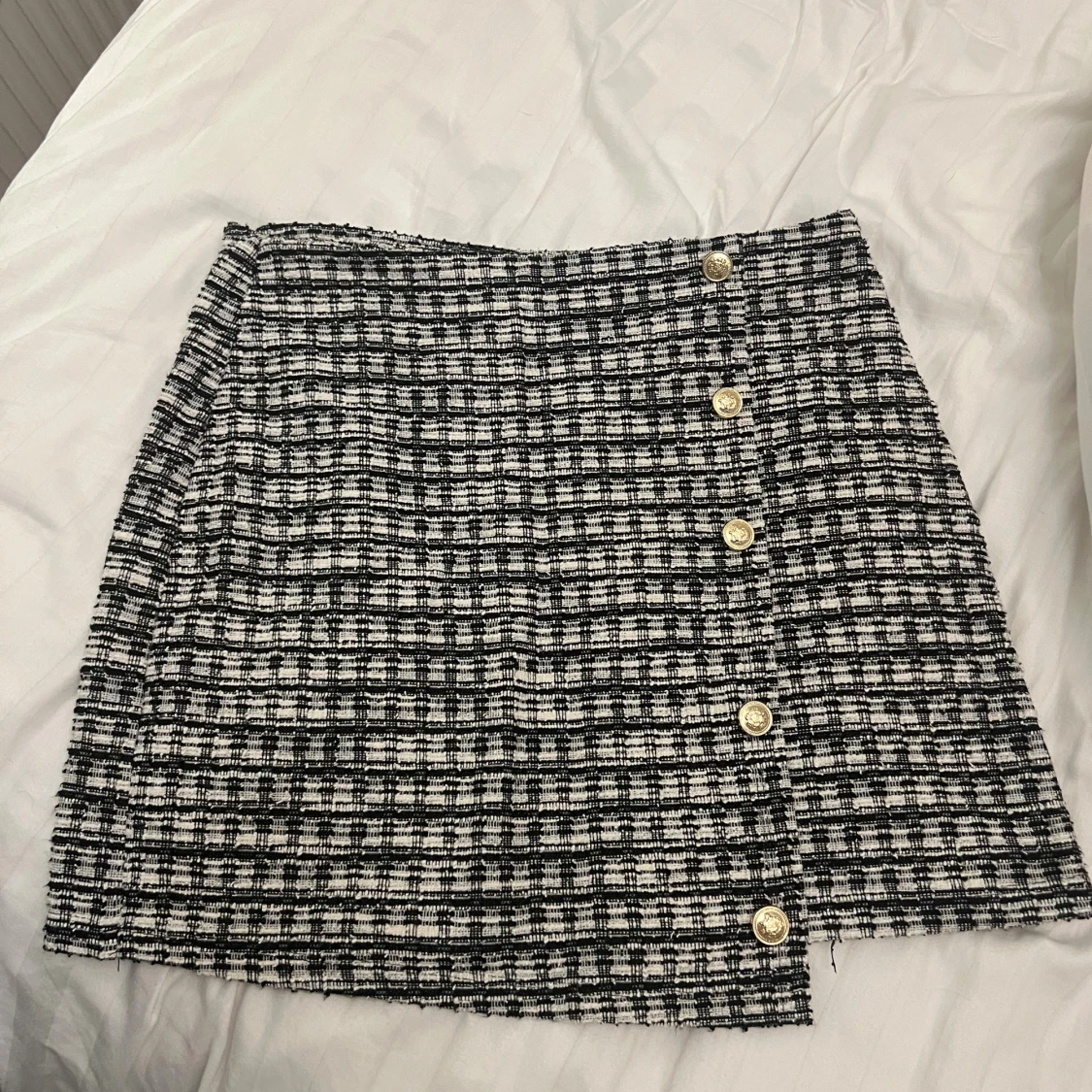 Rutig kortkjol från Vero Moda