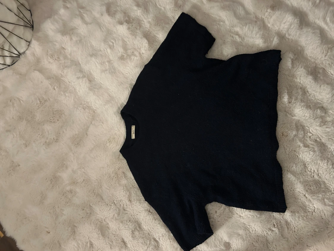 Mörkblå stickad tröja Gina Tricot - 2