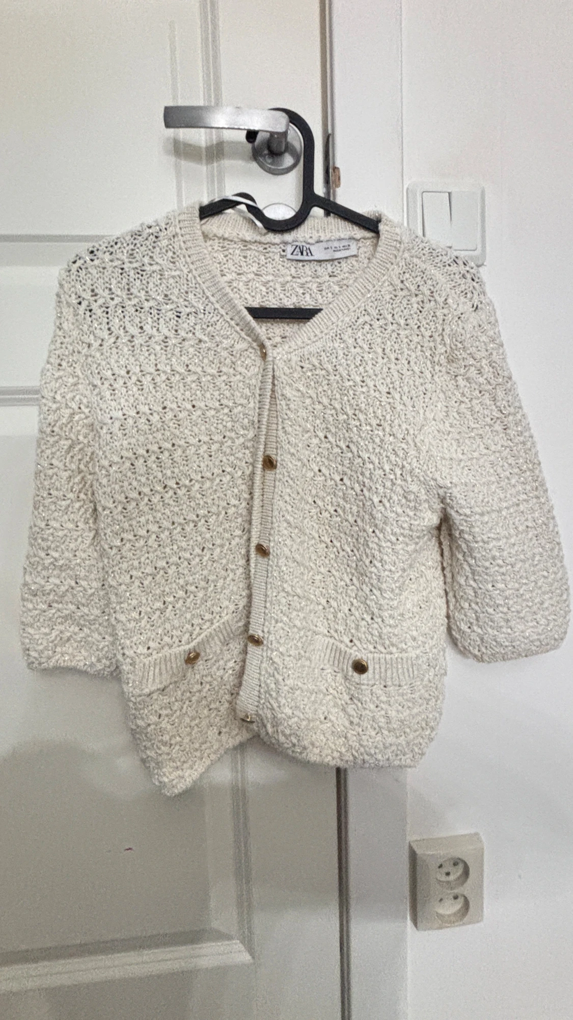 Beige stickad kofta från Zara - 1