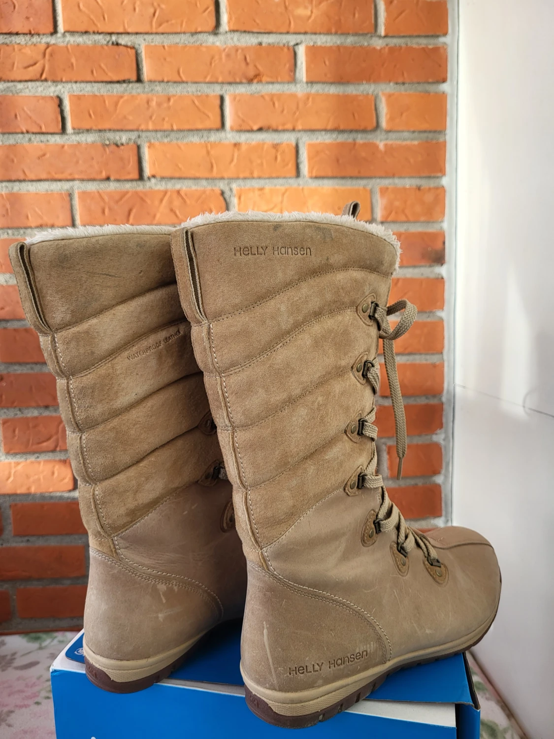 Beige Helly Hansen vinterstövlar - 2