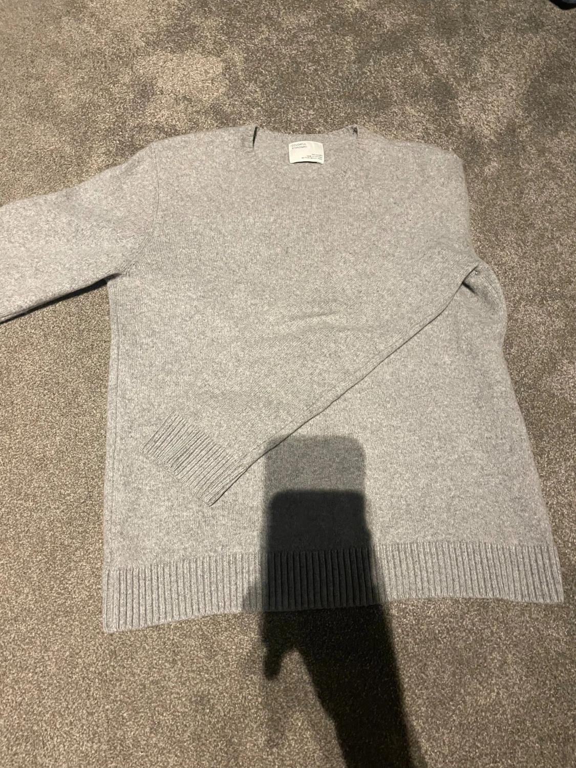 Grå merinoulltröja från Colorful Standard