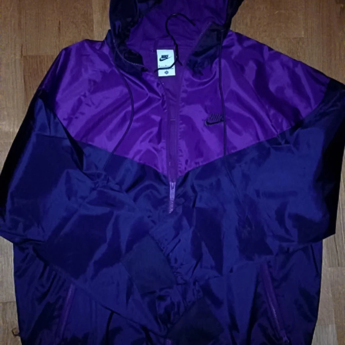 RIKTIGT fin nike jacka väldigt unik helt ny  - 3