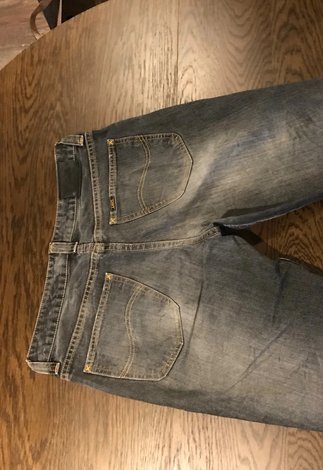 Grå bootcut jeans från Lee - 2