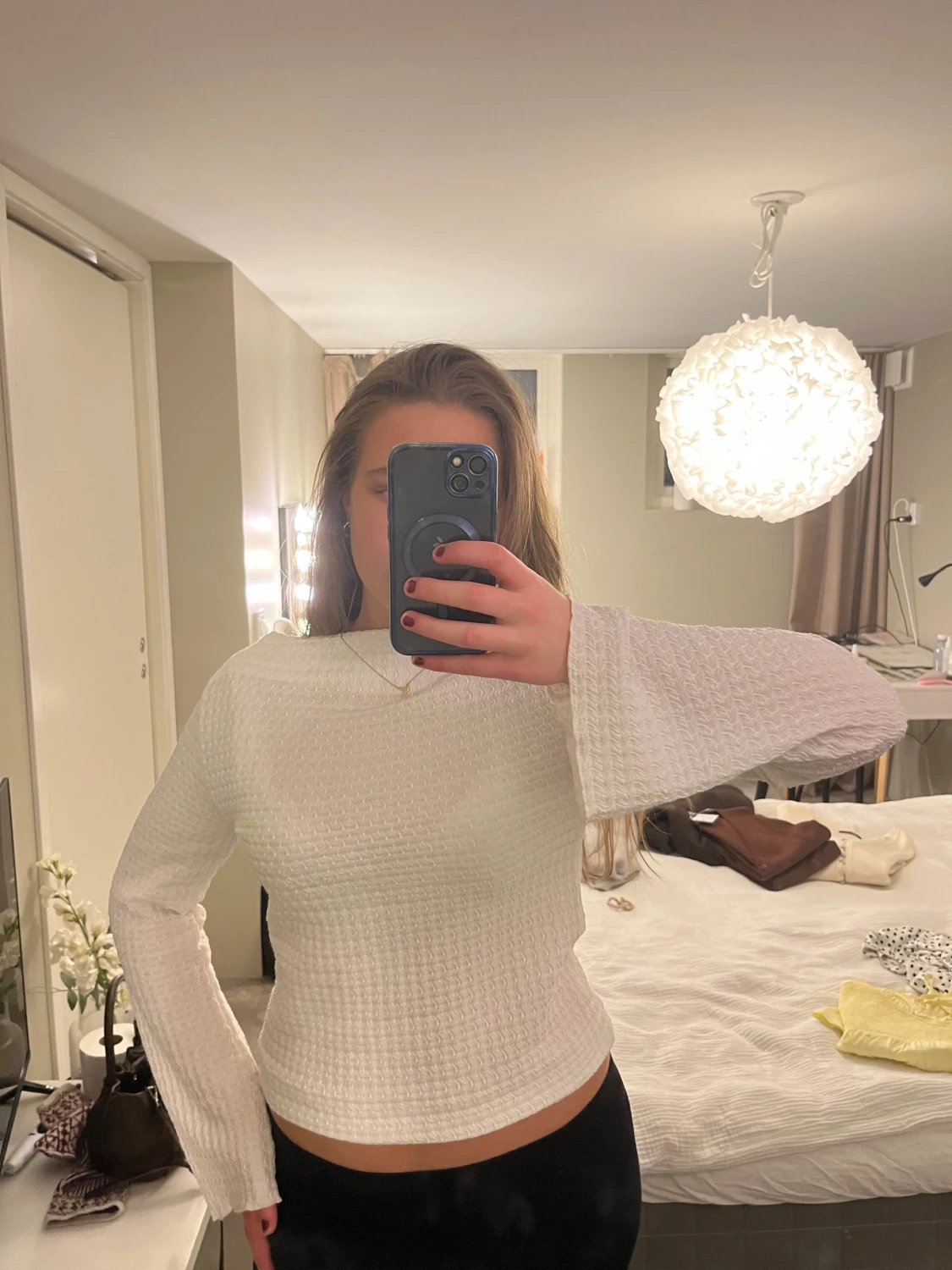 Vit långärmad tröja med vida armar Lager 157 - 3